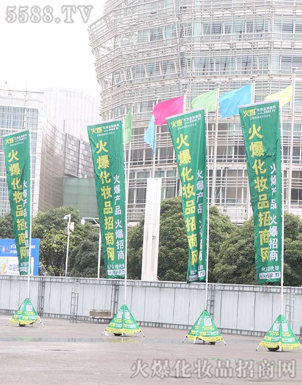 �𱬻��yƷ���̾W���𱬵�������h�����ИI��Ŀ��