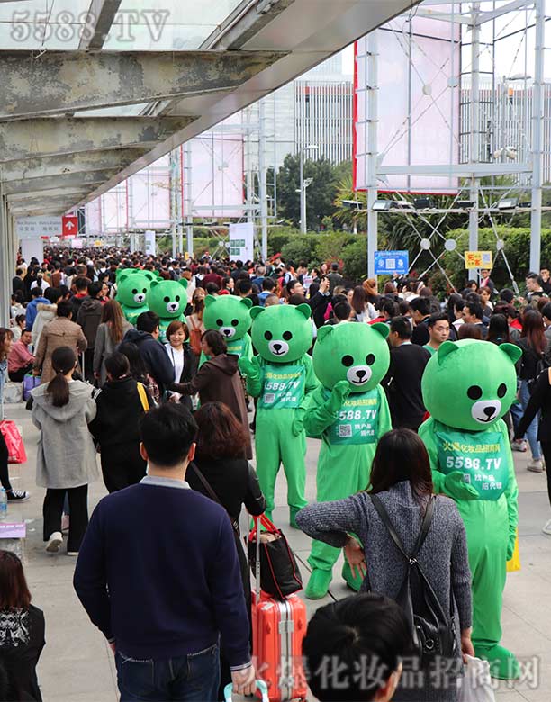 �𱬻��yƷ���̾W���ݺƴ����҂�����ɫ