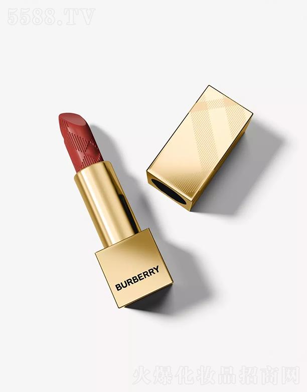 ������(�Ϻ�)�Q(m��o)�����޹�˾��������֮�Ǿ������ʴ��� �C ̩��ʿ����t 117 ̖(h��o) �����p�����m�����L�_(d��) 24 С�r(sh��)