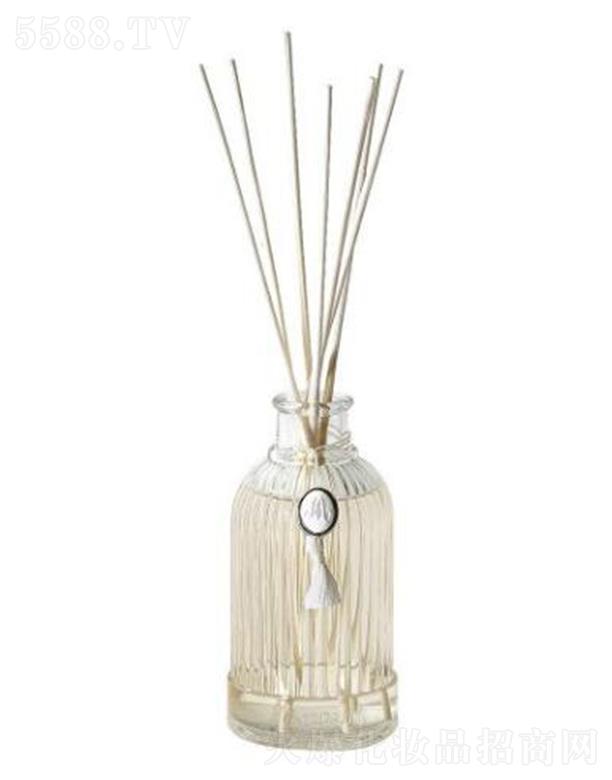 ������(�Ϻ�)Ʒ�ƹ����ɷ����޹�˾���Ϻ������� ���۠��­h����Փ]�lҺ200ml ���|��������