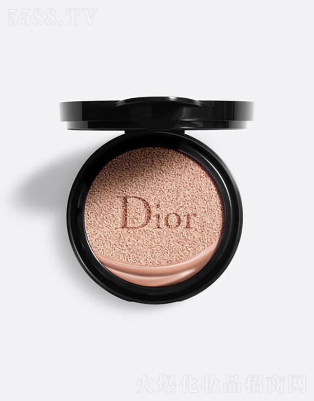 �����z͡�ϊW�̘I(�Ϻ�)���޹�˾�������z͡   �ϊW���ع���õ���|�۵�   ��ā��ɫ