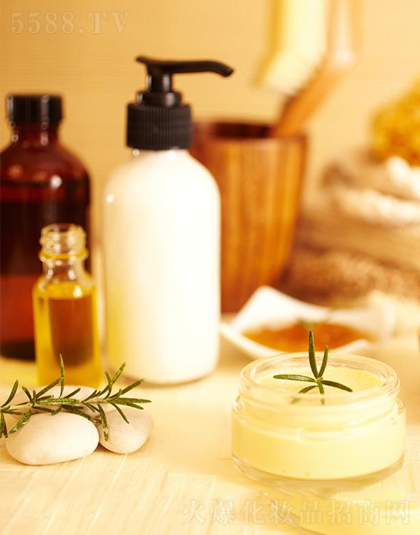 �Ͼ����������Ƽ����޹�˾��������۲��o��ϵ��