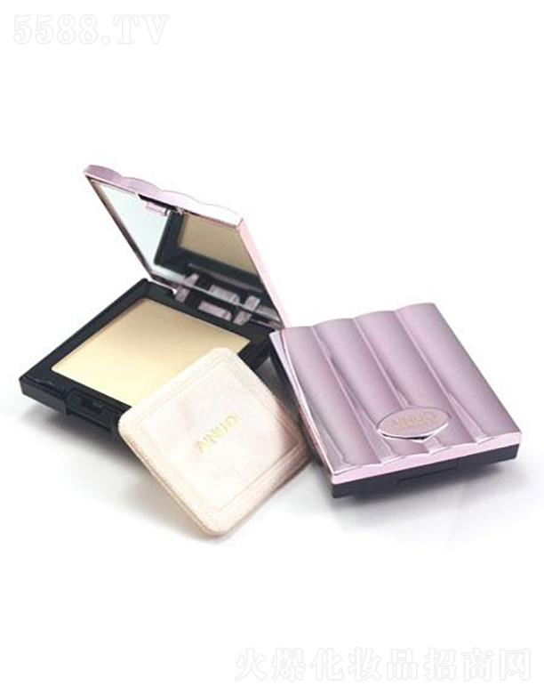 �Ռ��мΌ����û������޹�˾�����Z�z���Ȳɸй���