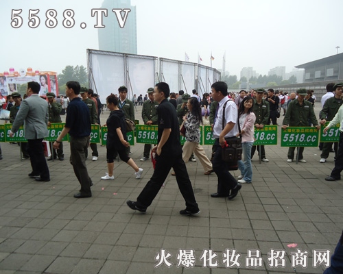 �Ϻ����I���[��-�j�[���^�Ĵ�����