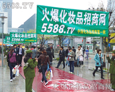 ���ƴ�����푡����𱬻��yƷ���̾W