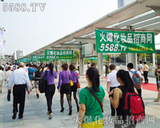 ��Ⱥ֮�� �҂���ɫ