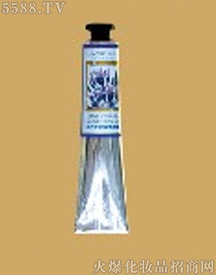 ���Ę�ľ�mT�^��ˬ��¶