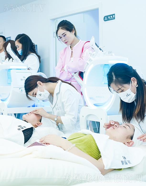 ʩ���RϴĘ�Ɍ��٬F��