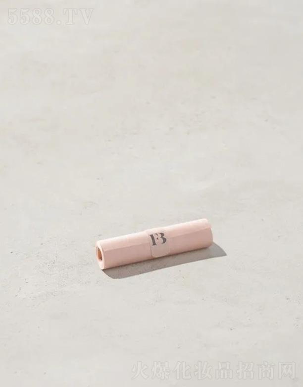 Fenty Beauty�����漈?zh��)�Q�b ��y�ر�y���Ͷ��y