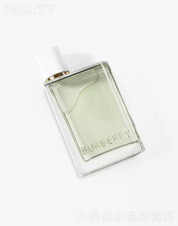 ���������c����������ˮ 50ml ���������˵������ѩ��ľ���{�澏����