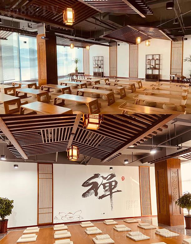 ��˹�_�WУ�h��