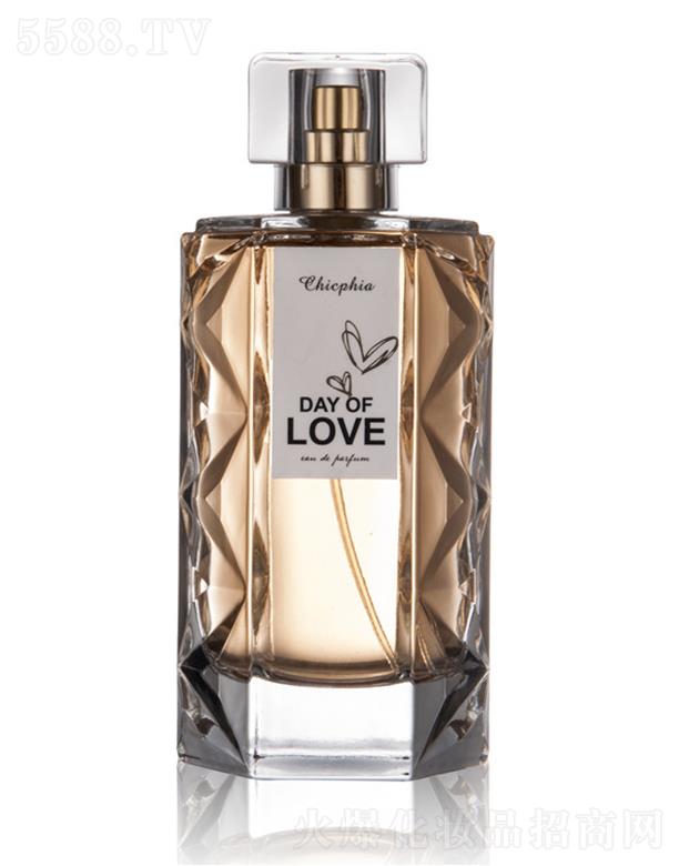 ٻ��DAY OF LOVEŮʿ��ˮ