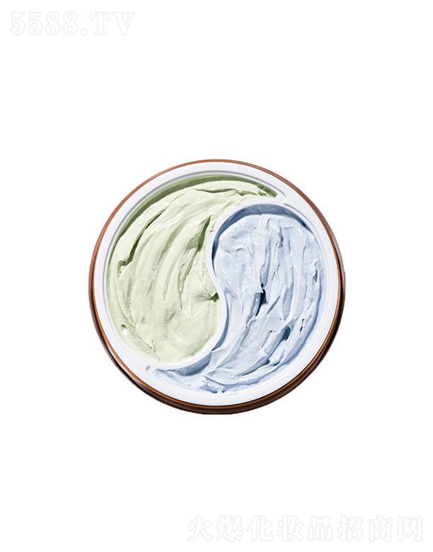 ���{���̓�͸�pЧ��Ĥ