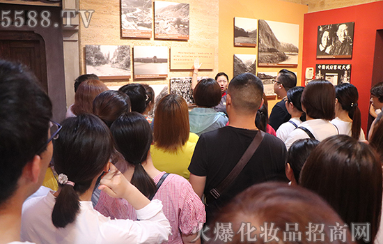 �𱬾W���֮��