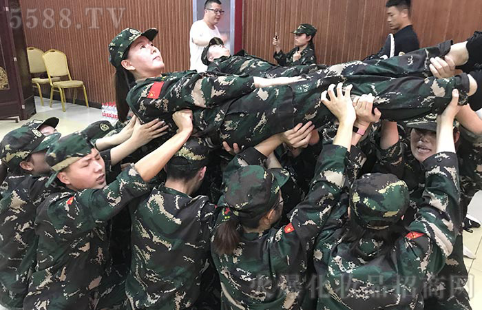 �۟��Fꠣ������h����