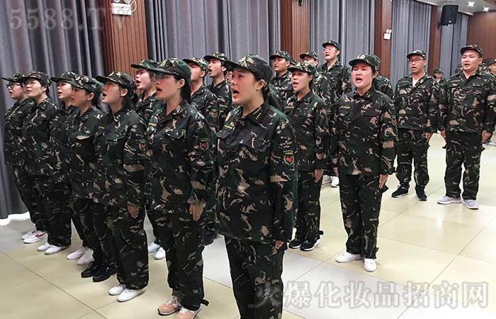 2020�x�ܼӳ� ����ͻ��