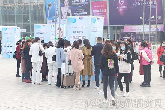 ����ʢ�磬�س���ۣ���44�óɶ����I���[��ʢ���_Ļ