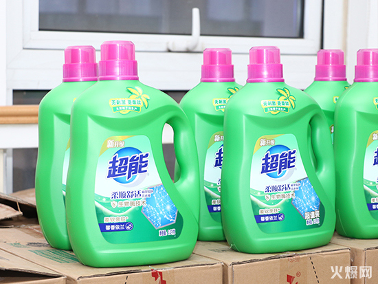 致愛三八女神節,火爆網派發女神專屬禮物 致愛三八女神節,火爆網派發女神專屬禮物