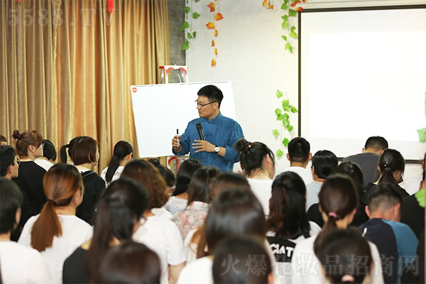 Ʒɽˮ֮�g�������֮��