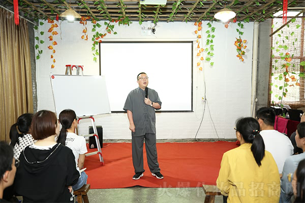 �ʵ��Ͼ�ɽ����������½�(j��ng)��