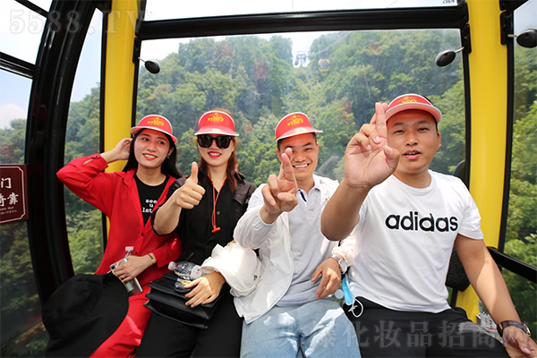 һ������һ�l����һ��������һ��ǰ�M��