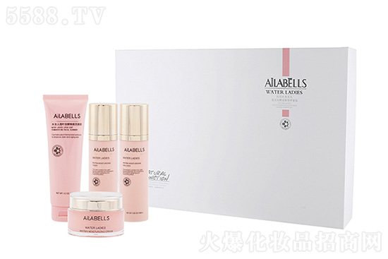 ������ˮŮ��ɏ���l��Ƥ�w����4�����b