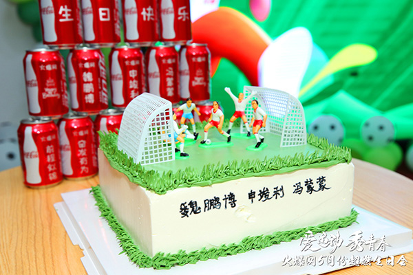 �\�ӽ≺����ӵ��ף��𱬾W(w��ng)�����\�� ���ഺ��5���\�����Օ��A�M�e�k