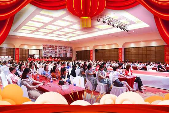 兔年到,好運(yùn)來(lái)!湖南黃香化妝品公司祝您新年快樂(lè)! 兔年到,好運(yùn)來(lái)!湖南黃香化妝品公司祝您新年快樂(lè)!