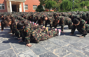 Ӣ���Sˬ���]�гC��������ֻ�Јԏ���