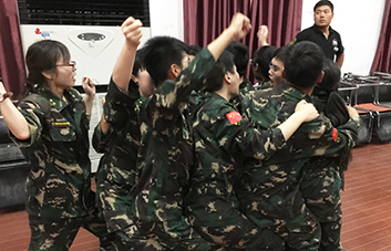 ���벻�ǆ΂��˵����o�����ǈF꠹�ͬ�ĈԳ֣���ͬ�����o��