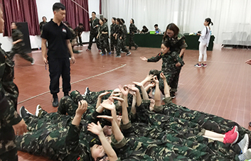 Ĭ����ϡ���Ч�f�����Ѳ�����׃����ܣ�