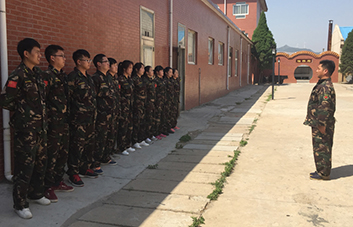 ����������һ���x���㶼Ҫ�ٷְوԳ֣�