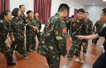 �A��·�ϣ���Ҫ���Լ���